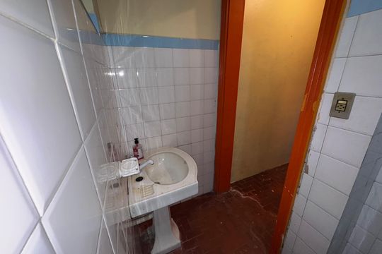 Banheiro Social de casa para alugar com 2 quartos, 90m² em Centro, São Leopoldo