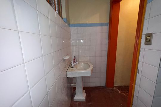 Banheiro Social de casa para alugar com 2 quartos, 90m² em Centro, São Leopoldo