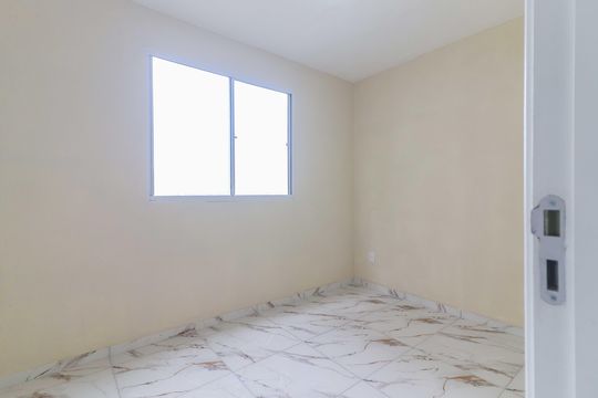 Quarto 1 de apartamento para alugar com 2 quartos, 39m² em Jardim do Lago, Osasco