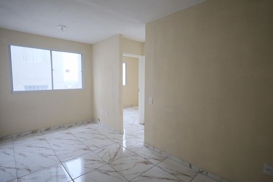 Sala de apartamento para alugar com 2 quartos, 39m² em Jardim do Lago, Osasco