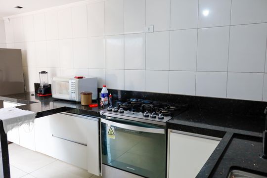 Cozinha de casa à venda com 3 quartos, 60m² em Jardim Alvorada, Osasco