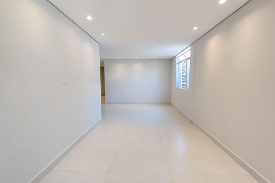 Sala de casa à venda com 4 quartos, 420m² em Salgado Filho, Belo Horizonte