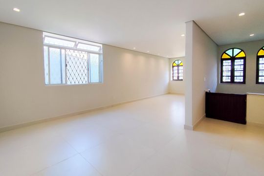 Sala de casa à venda com 4 quartos, 420m² em Salgado Filho, Belo Horizonte