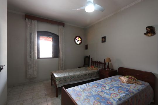 Quarto 2 de casa à venda com 3 quartos, 240m² em Vila Rica, São Paulo