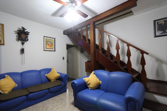 Sala de casa à venda com 3 quartos, 240m² em Vila Rica, São Paulo