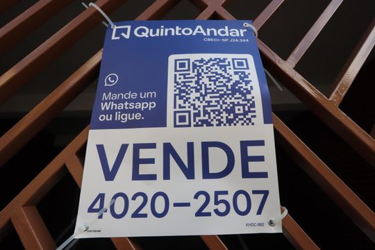 Placa de casa à venda com 3 quartos, 240m² em Vila Rica, São Paulo