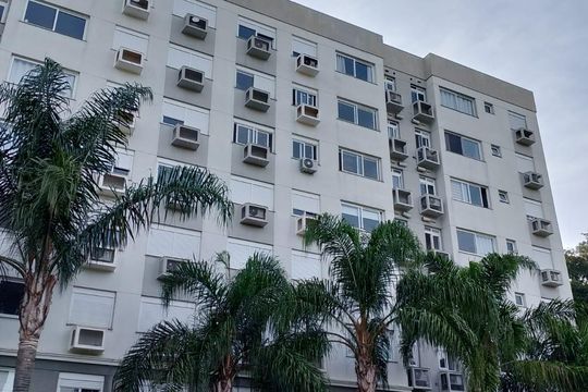 Fachada de apartamento para alugar com 2 quartos, 65m² em Glória, Porto Alegre