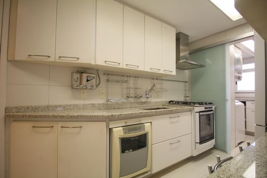 Apartamento à venda com 1 quarto, 100m² em Vila Progredior, São Paulo
