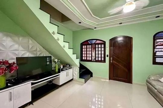 Casa à venda com 4 quartos, 219m² em Jardim Valdibia, São Bernardo do Campo
