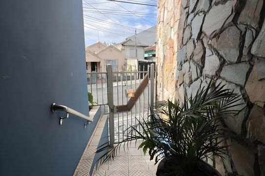 Vista de casa à venda com 3 quartos, 200m² em Fundação, São Caetano do Sul