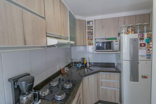 Cozinha de apartamento para alugar com 3 quartos, 62m² em Santos Dumont, São Leopoldo