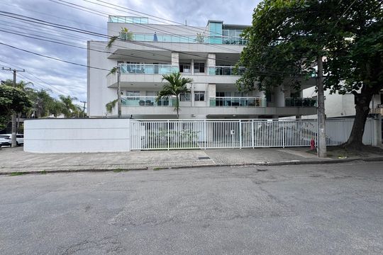 Fachada de apartamento para alugar com 3 quartos, 360m² em Recreio dos Bandeirantes, Rio de Janeiro