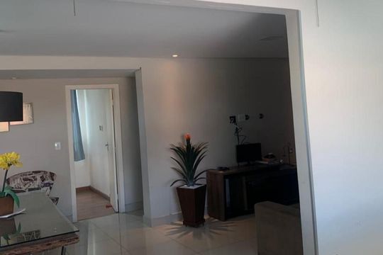 Casa à venda com 2 quartos, 160m² em Santa Terezinha, Belo Horizonte