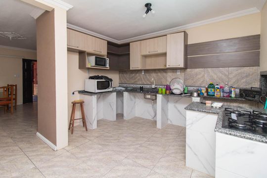 Cozinha de casa à venda com 3 quartos, 300m² em Cristal, Porto Alegre