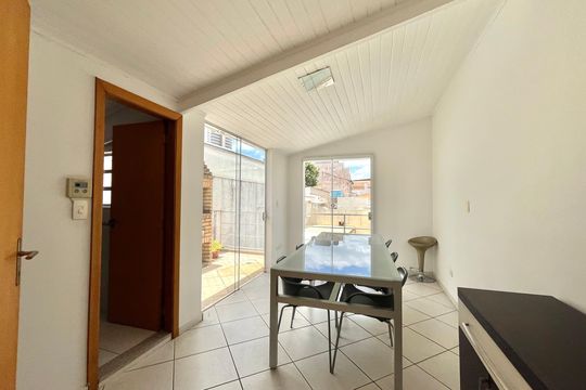 Suite 4 de casa à venda com 4 quartos, 270m² em Vila Clementino, São Paulo