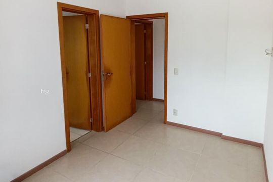 Quarto 2 de apartamento para alugar com 2 quartos, 187m² em Abraão, Florianópolis