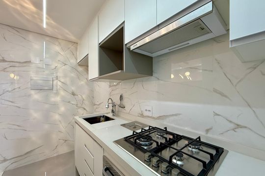 Cozinha de apartamento para alugar com 2 quartos, 41m² em Santo Amaro, São Paulo