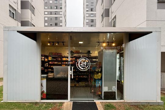 Mercadinho  de apartamento para alugar com 2 quartos, 41m² em Santo Amaro, São Paulo