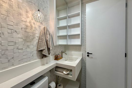 Banheiro  de apartamento para alugar com 2 quartos, 41m² em Santo Amaro, São Paulo