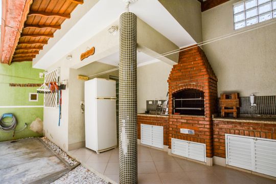 Área gourmet de casa à venda com 3 quartos, 440m² em Vila Pires, Santo André