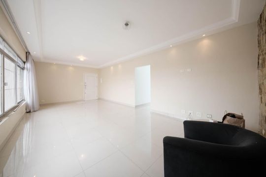 Sala de casa à venda com 4 quartos, 261m² em Cidade Patriarca, São Paulo