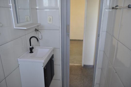 Apartamento para alugar com 2 quartos, 60m² em Tomás Coelho, Rio de Janeiro