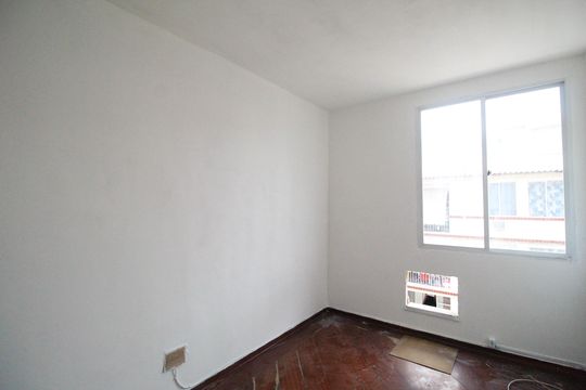Quarto de apartamento à venda com 2 quartos, 51m² em Pechincha, Rio de Janeiro