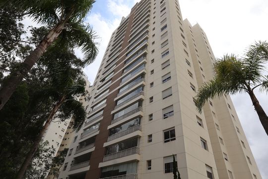 Fachada de apartamento à venda com 3 quartos, 128m² em Vila Andrade, São Paulo