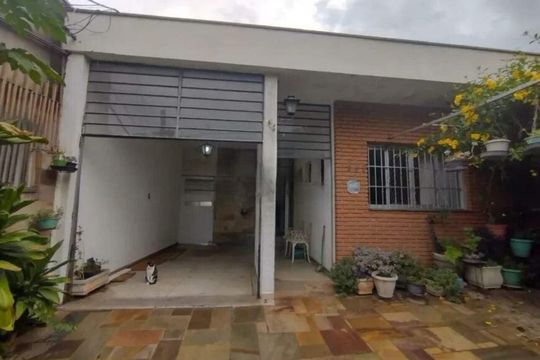 Casa à venda com 4 quartos, 260m² em Vila Jequitibas, Campinas