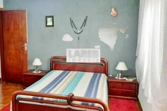 Casa à venda com 3 quartos, 150m² em Vila Gomes, São Paulo