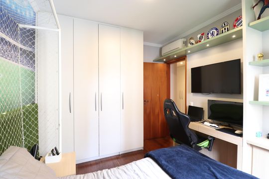Quarto 1 de apartamento à venda com 4 quartos, 170m² em Perdizes, São Paulo