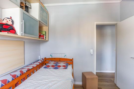 Quarto 1  de apartamento à venda com 2 quartos, 52m² em Parque Sete de Setembro, Diadema