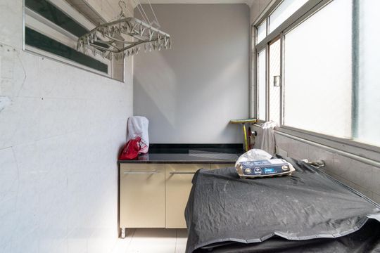 Área de Serviço de apartamento para alugar com 3 quartos, 90m² em Vila Paulista, São Paulo