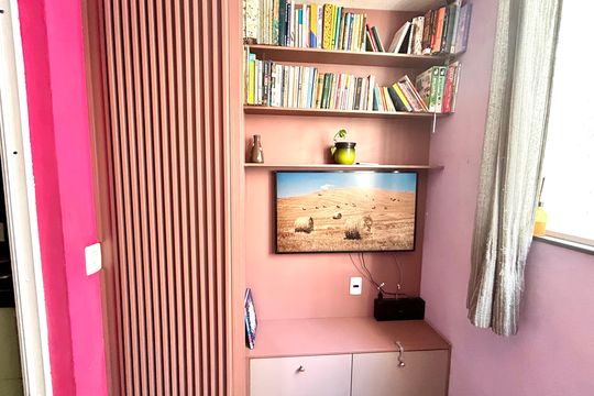 Sala de apartamento à venda com 2 quartos, 47m² em Vila das Bandeiras, Guarulhos
