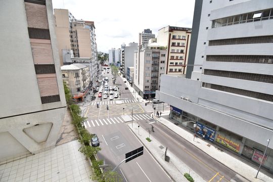 Vista do Quarto  de apartamento à venda com 4 quartos, 168m² em Centro, Curitiba