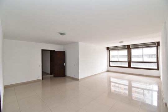 Apartamento à venda com 4 quartos, 168m² em Centro, Curitiba