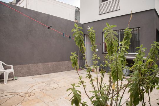 Quintal de casa à venda com 3 quartos, 183m² em Indianópolis, São Paulo