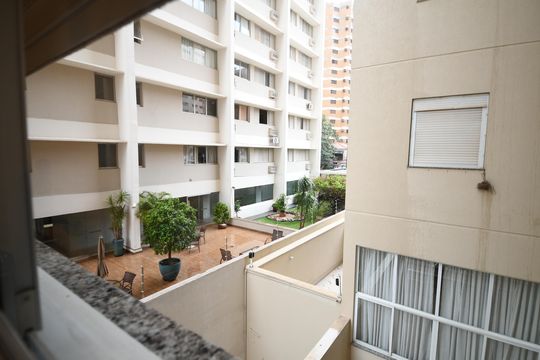 Quarto 2 - Vista de apartamento à venda com 3 quartos, 132m² em Cambuí, Campinas