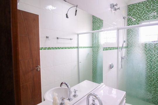 Casa à venda com 3 quartos, 227m² em Vila Ema, São Paulo