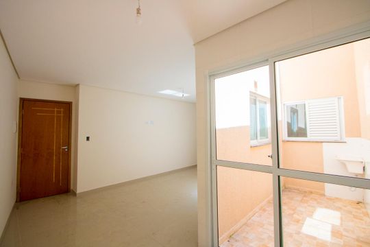 Cozinha de apartamento para alugar com 2 quartos, 50m² em Vila Mazzei, Santo André