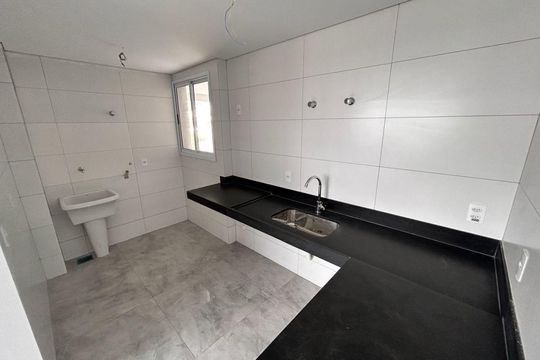 Apartamento à venda com 3 quartos, 110m² em Buritis, Belo Horizonte
