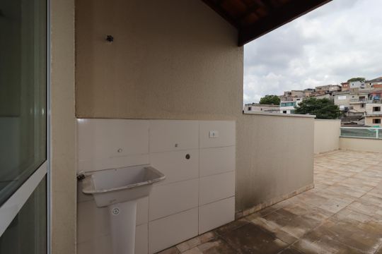 Área de Serviço de apartamento para alugar com 2 quartos, 78m² em Jardim Guarará, Santo André