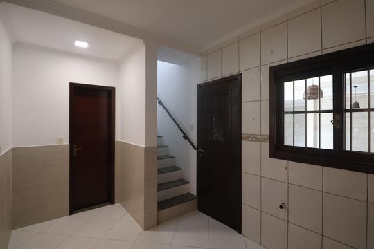 Cozinha de casa de condomínio à venda com 3 quartos, 173m² em Mato Grande, Canoas