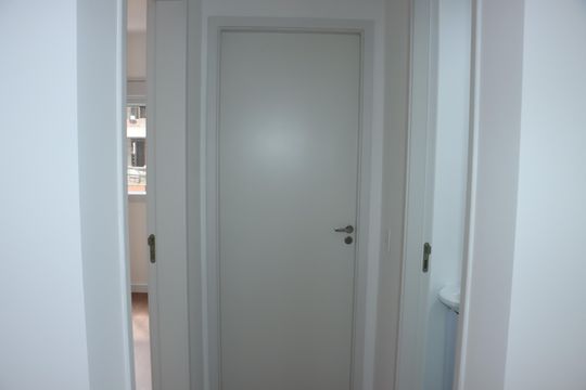Corredor de apartamento para alugar com 2 quartos, 65m² em Esplanada, Embu das Artes