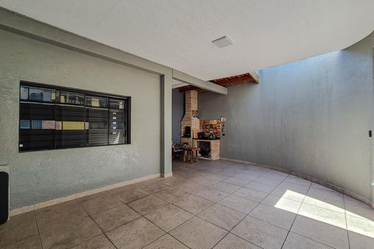 Garagem casa 1 de casa à venda com 4 quartos, 220m² em Santa Terezinha, São Bernardo do Campo