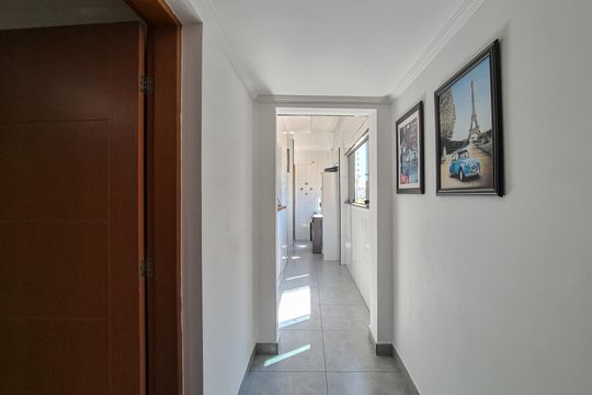 corredor ( casa 1 ) de casa à venda com 4 quartos, 220m² em Santa Terezinha, São Bernardo do Campo