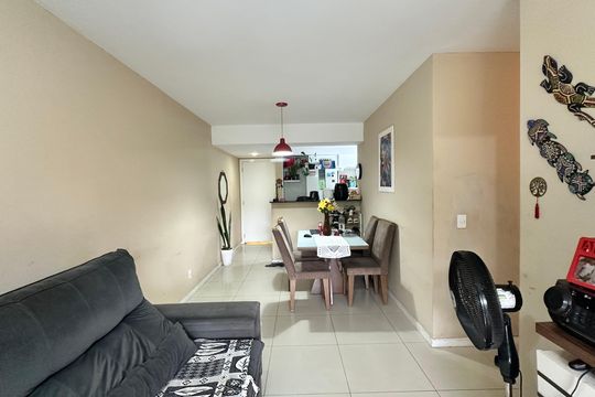 Sala de apartamento à venda com 3 quartos, 77m² em Recreio dos Bandeirantes, Rio de Janeiro