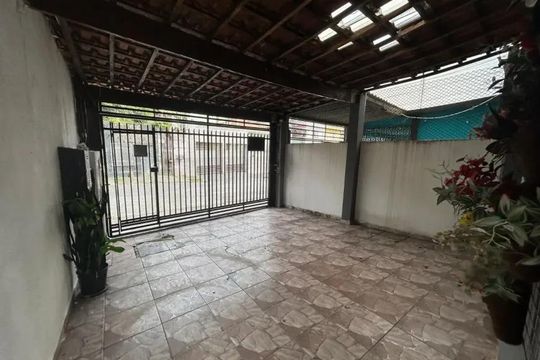 Casa à venda com 3 quartos, 137m² em Jardim Caner, São Paulo