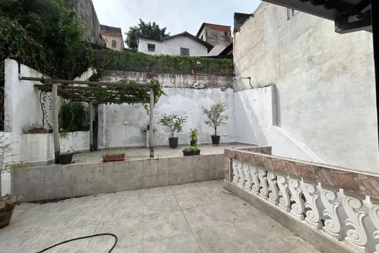 Casa à venda com 3 quartos, 137m² em Jardim Caner, São Paulo