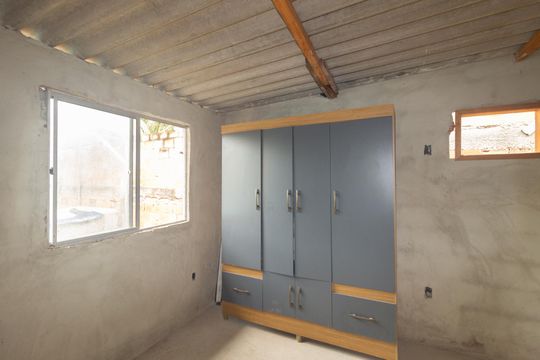 Quarto 1 de casa para alugar com 2 quartos, 350m² em Guaratiba, Rio de Janeiro